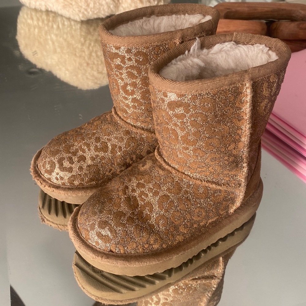 Cheetah uggs - toddler